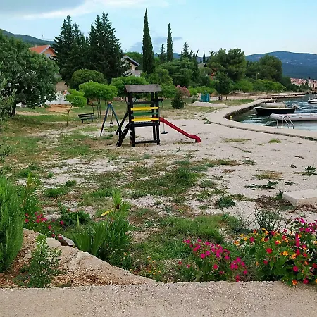 Marija Apartamento *